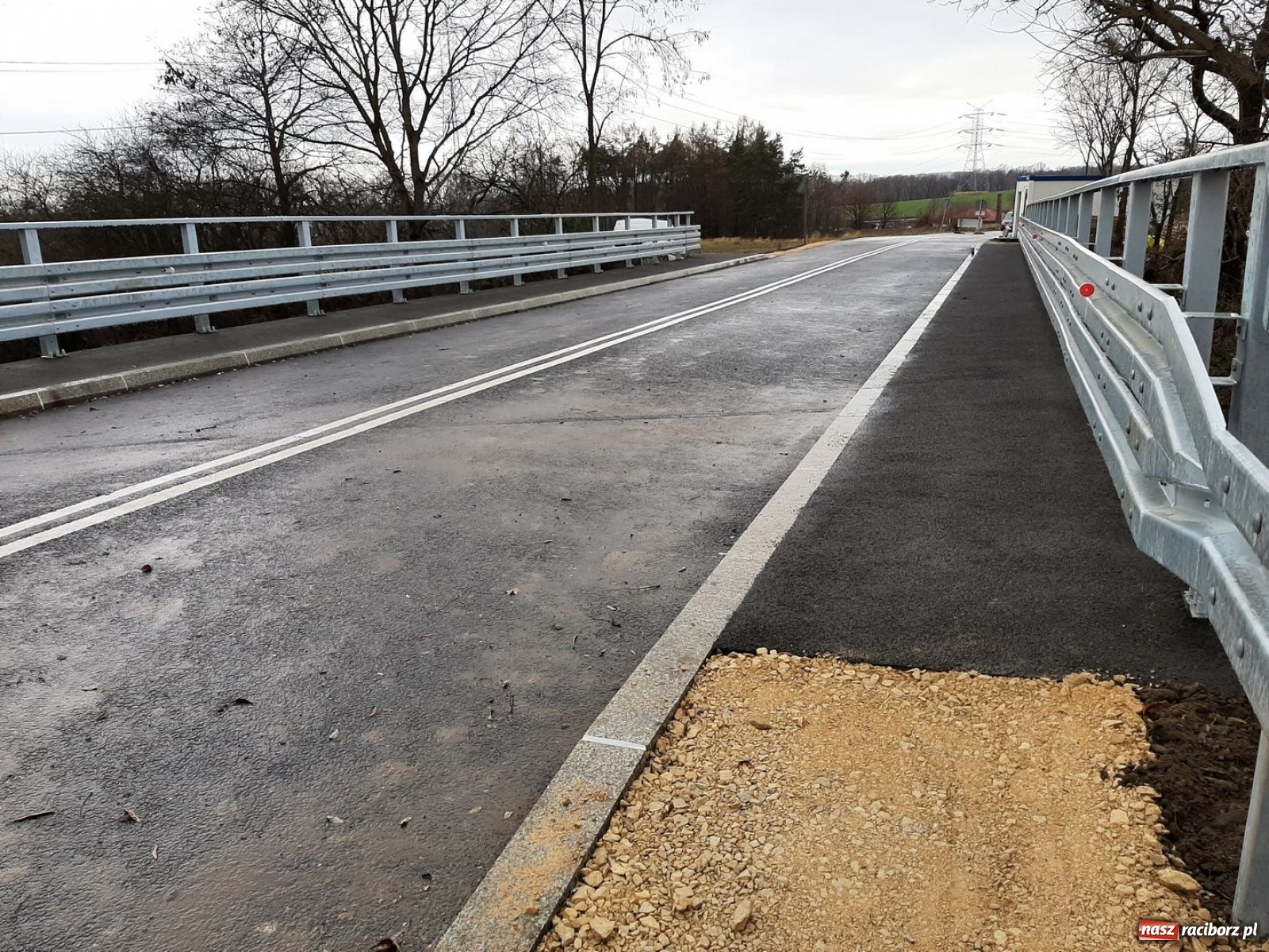 Zdjęcie w galerii na portalu naszraciborz.pl: Most w Syryni już przejezdny wiadomości z regionu