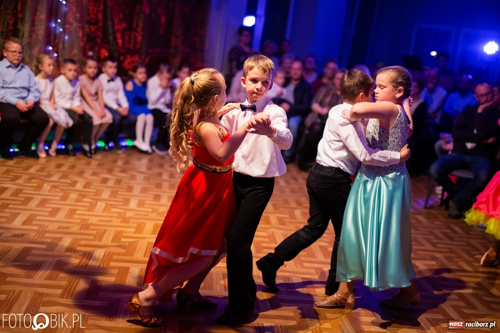 Zdjęcie w galerii na portalu naszraciborz.pl: Jesienne tańczenie na rozkręcenie w MDK wiadomości z regionu