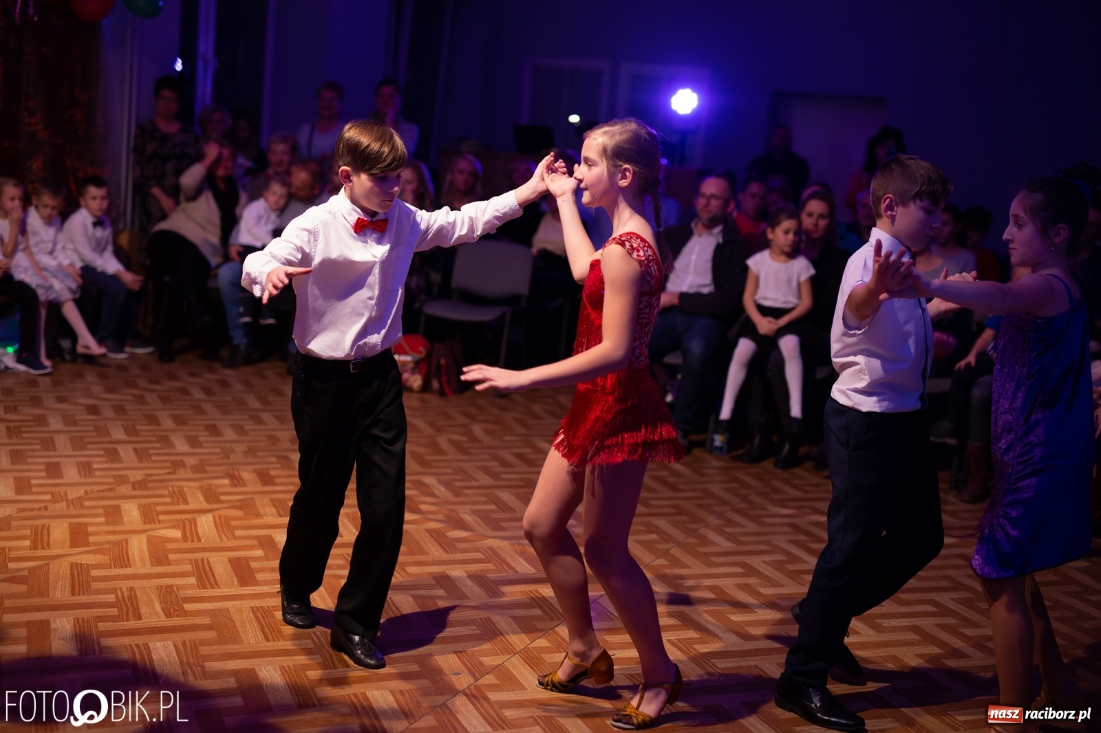 Zdjęcie w galerii na portalu naszraciborz.pl: Jesienne tańczenie na rozkręcenie w MDK wiadomości z regionu