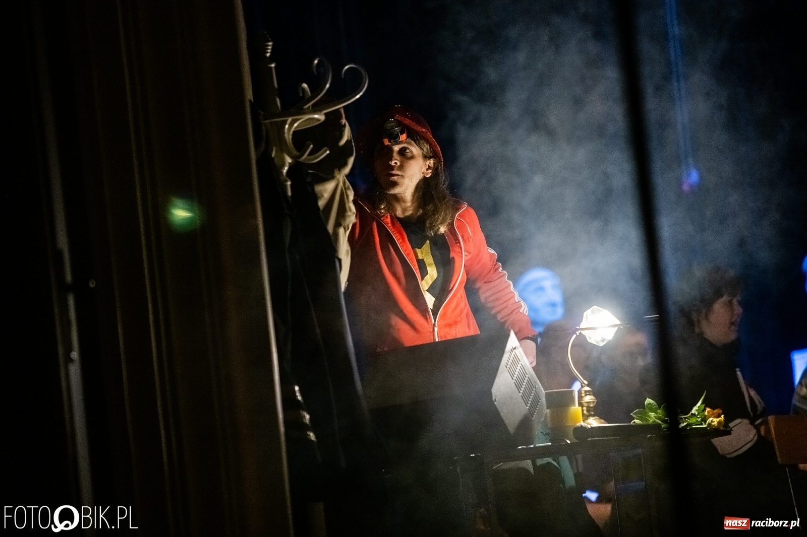 Zdjęcie w galerii na portalu naszraciborz.pl: Grupa teatralna Melpomena wystąpiła na deskach RCK wiadomości z regionu