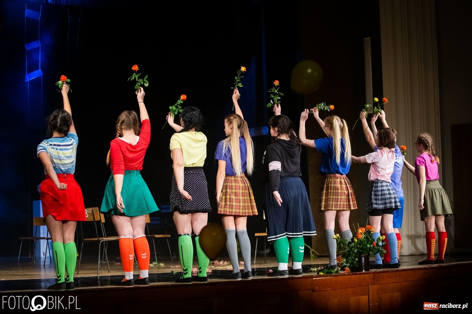 Zdjęcie w galerii na portalu naszraciborz.pl: Grupa teatralna Melpomena wystąpiła na deskach RCK wiadomości z regionu