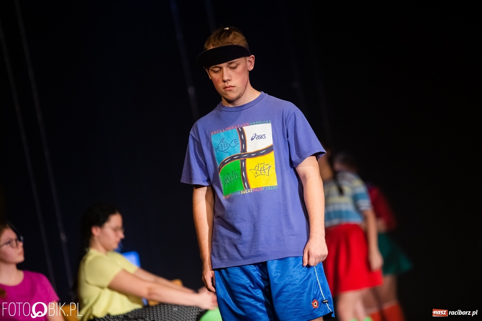 Zdjęcie w galerii na portalu naszraciborz.pl: Grupa teatralna Melpomena wystąpiła na deskach RCK wiadomości z regionu