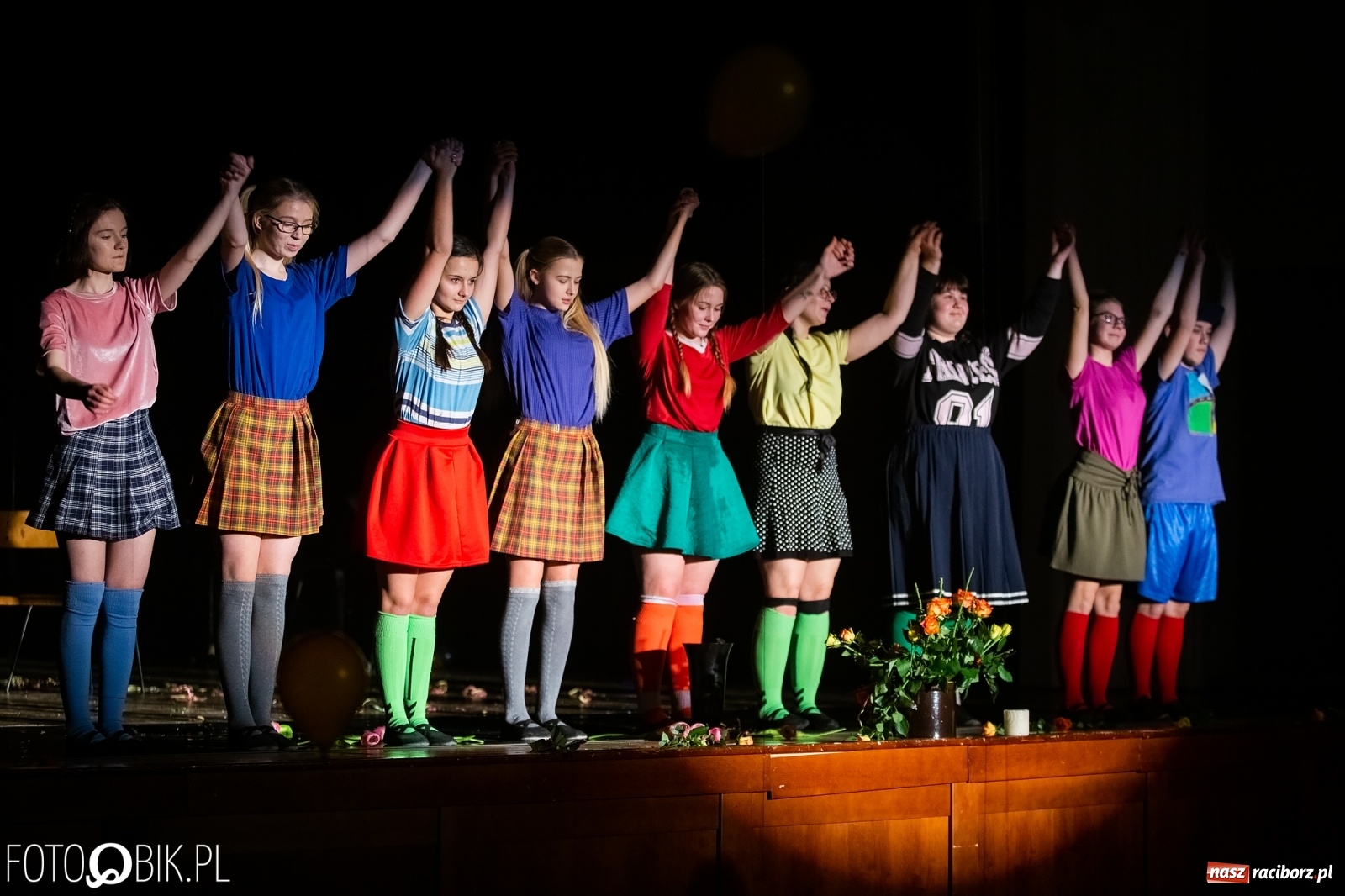 Zdjęcie w galerii na portalu naszraciborz.pl: Grupa teatralna Melpomena wystąpiła na deskach RCK wiadomości z regionu