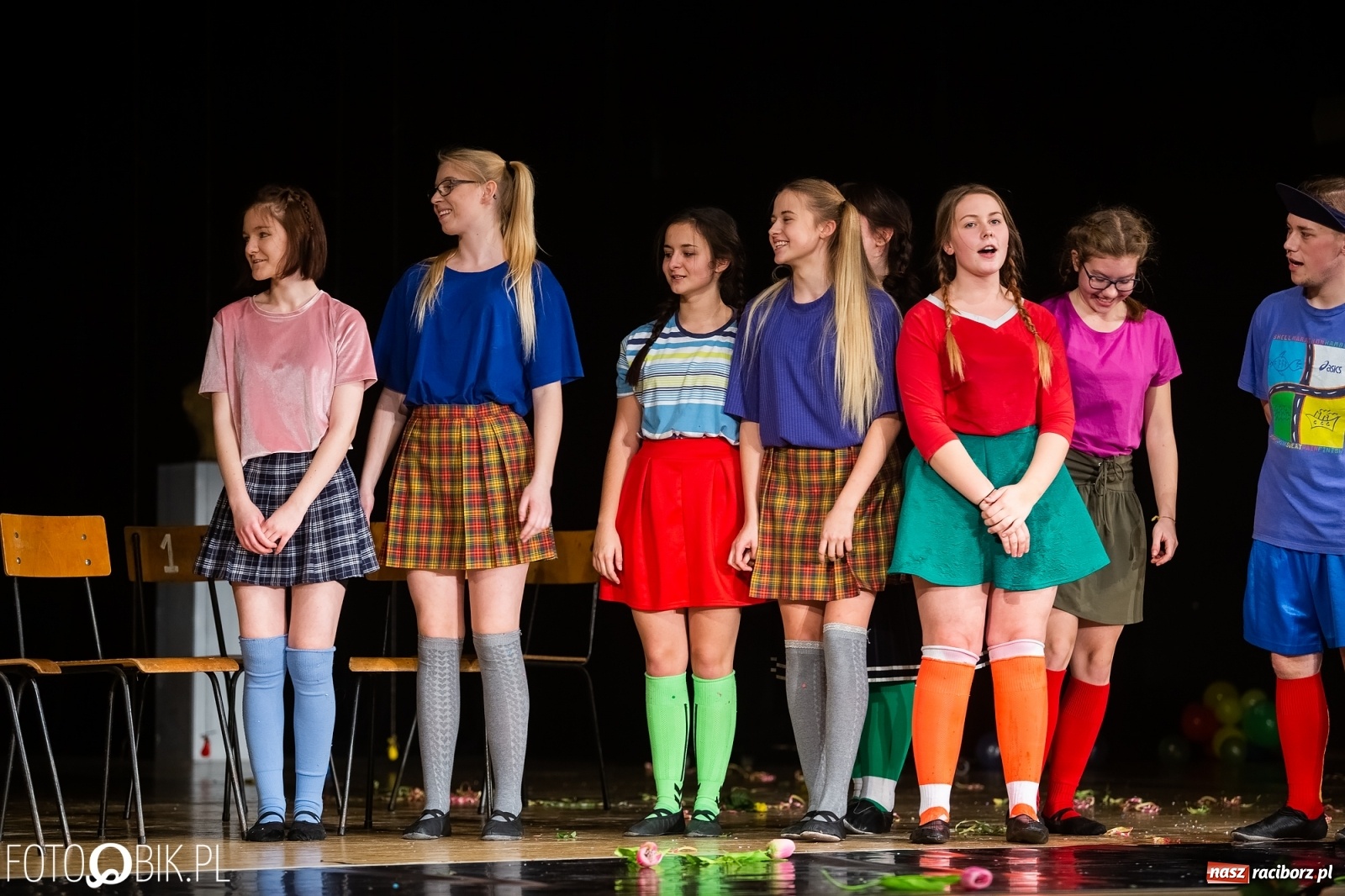 Zdjęcie w galerii na portalu naszraciborz.pl: Grupa teatralna Melpomena wystąpiła na deskach RCK wiadomości z regionu