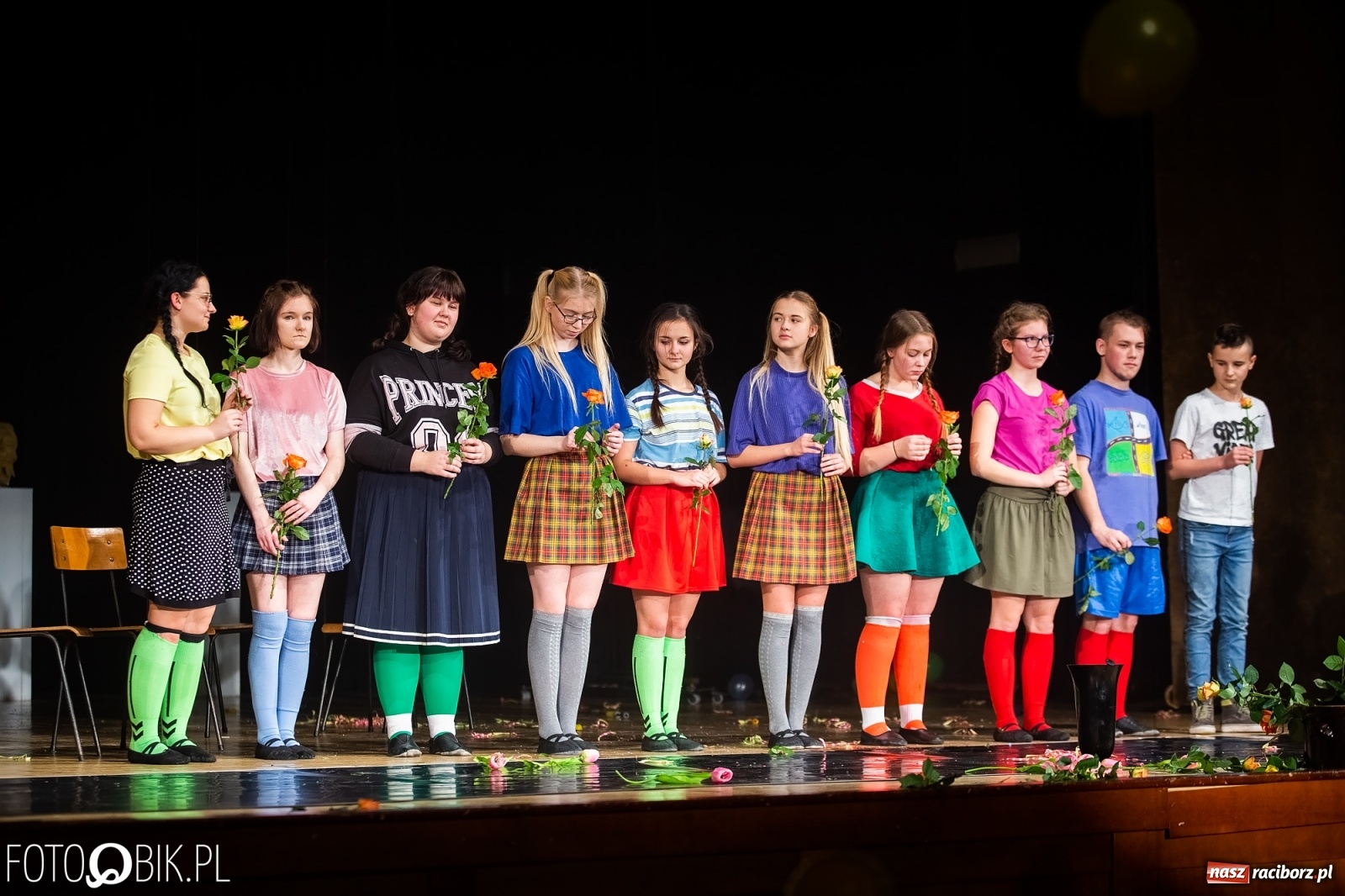 Zdjęcie w galerii na portalu naszraciborz.pl: Grupa teatralna Melpomena wystąpiła na deskach RCK wiadomości z regionu