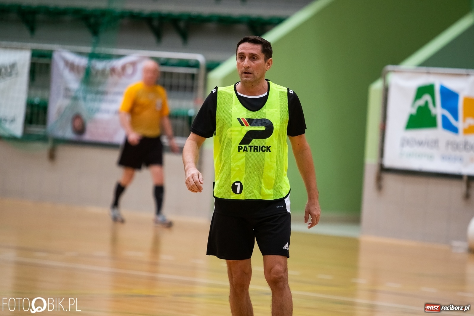 Zdjęcie w galerii na portalu naszraciborz.pl: Piątkowe emocje w HLPN. Mistrz nie dał szans rywalowi wiadomości z regionu