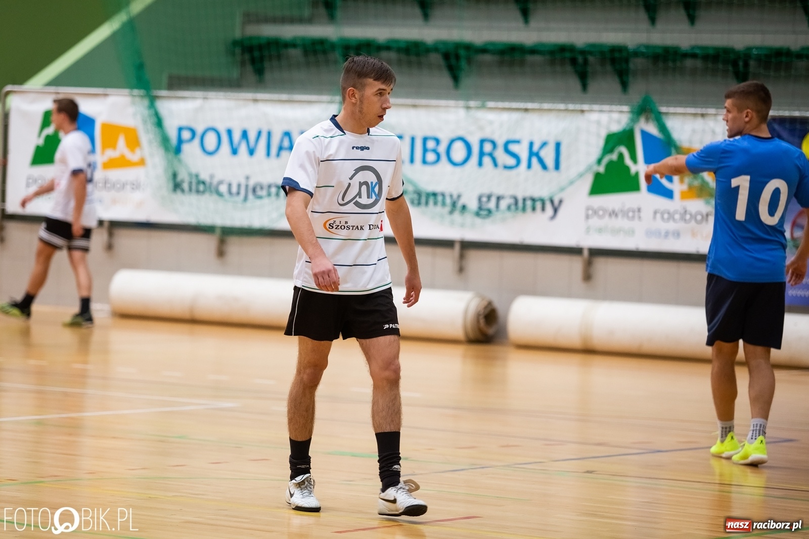 Zdjęcie w galerii na portalu naszraciborz.pl: Piątkowe emocje w HLPN. Mistrz nie dał szans rywalowi wiadomości z regionu