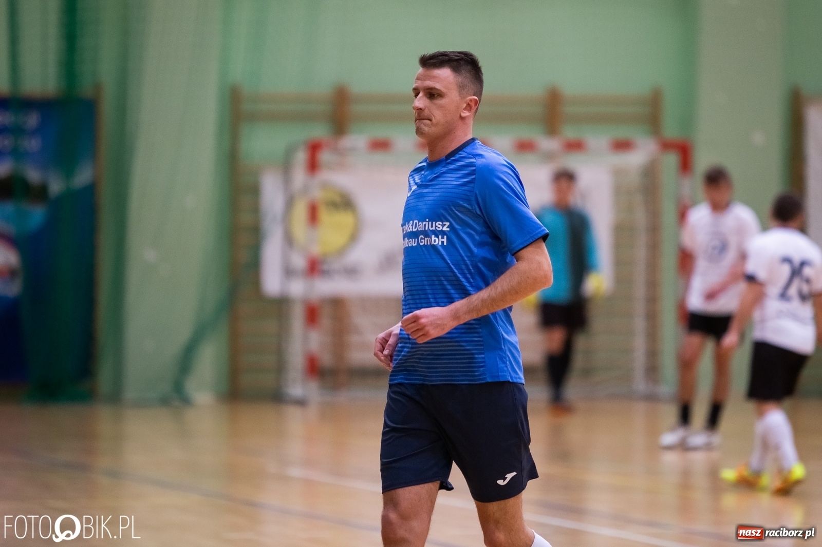 Zdjęcie w galerii na portalu naszraciborz.pl: Piątkowe emocje w HLPN. Mistrz nie dał szans rywalowi wiadomości z regionu