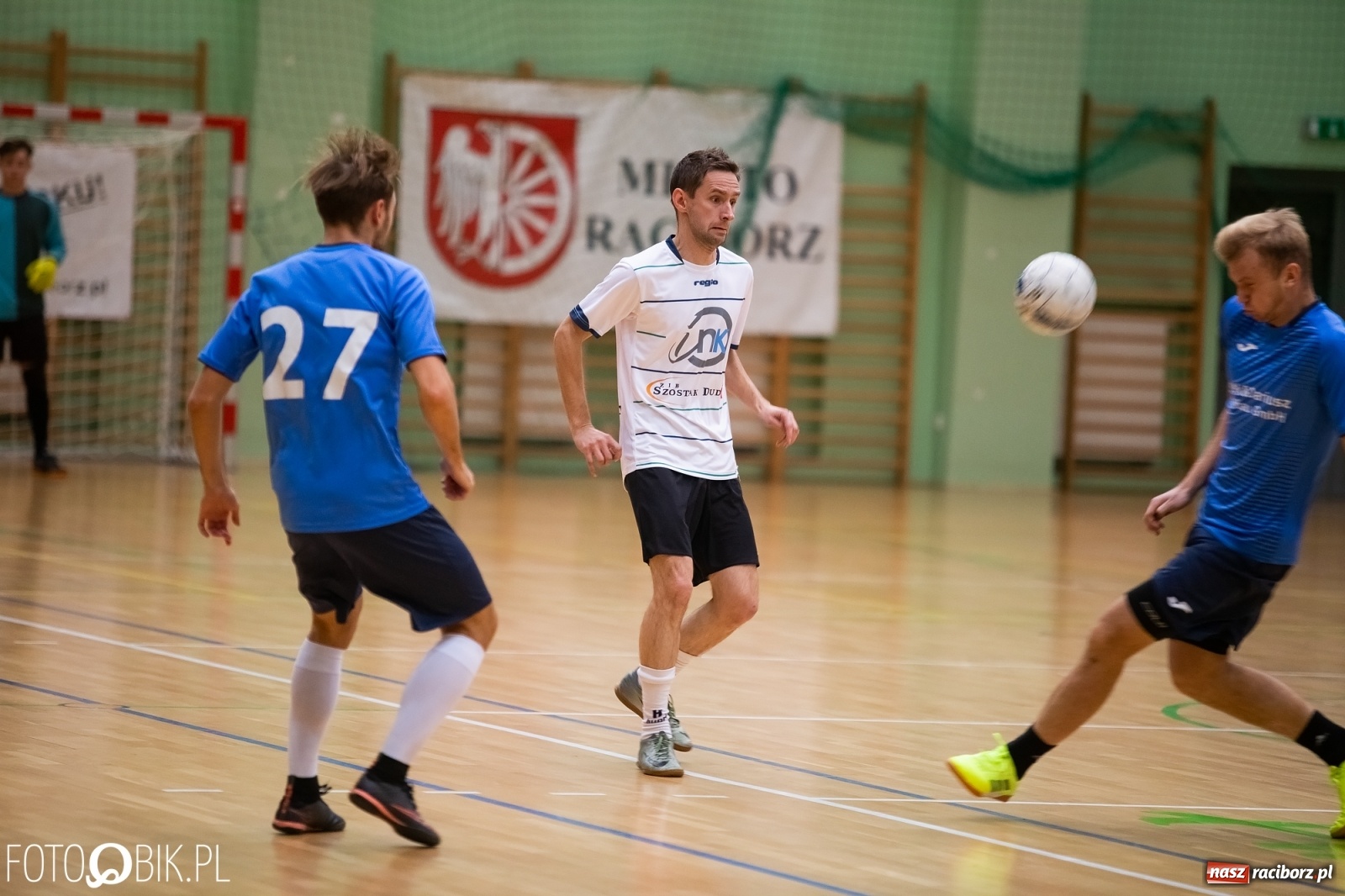 Zdjęcie w galerii na portalu naszraciborz.pl: Piątkowe emocje w HLPN. Mistrz nie dał szans rywalowi wiadomości z regionu