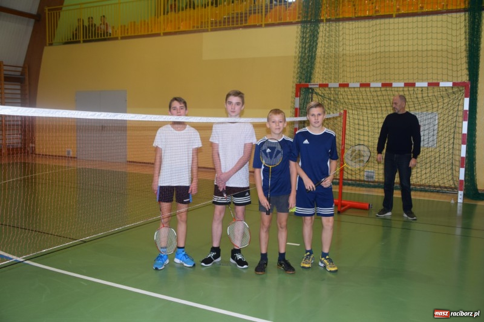 Zdjęcie w galerii na portalu naszraciborz.pl: Grzegorzowice wygrały wojewódzki półfinał badmintona  wiadomości z regionu
