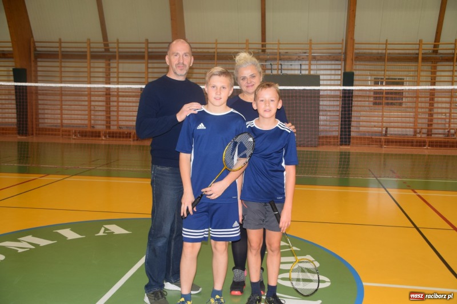 Zdjęcie w galerii na portalu naszraciborz.pl: Grzegorzowice wygrały wojewódzki półfinał badmintona  wiadomości z regionu