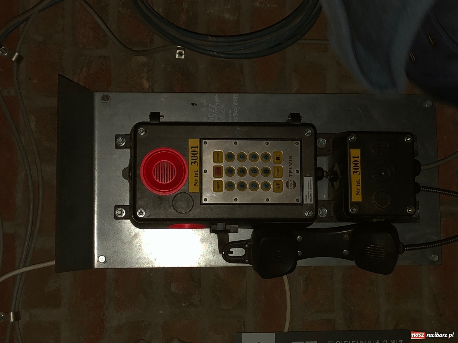 Zdjęcie w galerii na portalu naszraciborz.pl: Uczniowie ZSS zjechali głęboko pod ziemię na zakończenie ważnego projektu  wiadomości z regionu