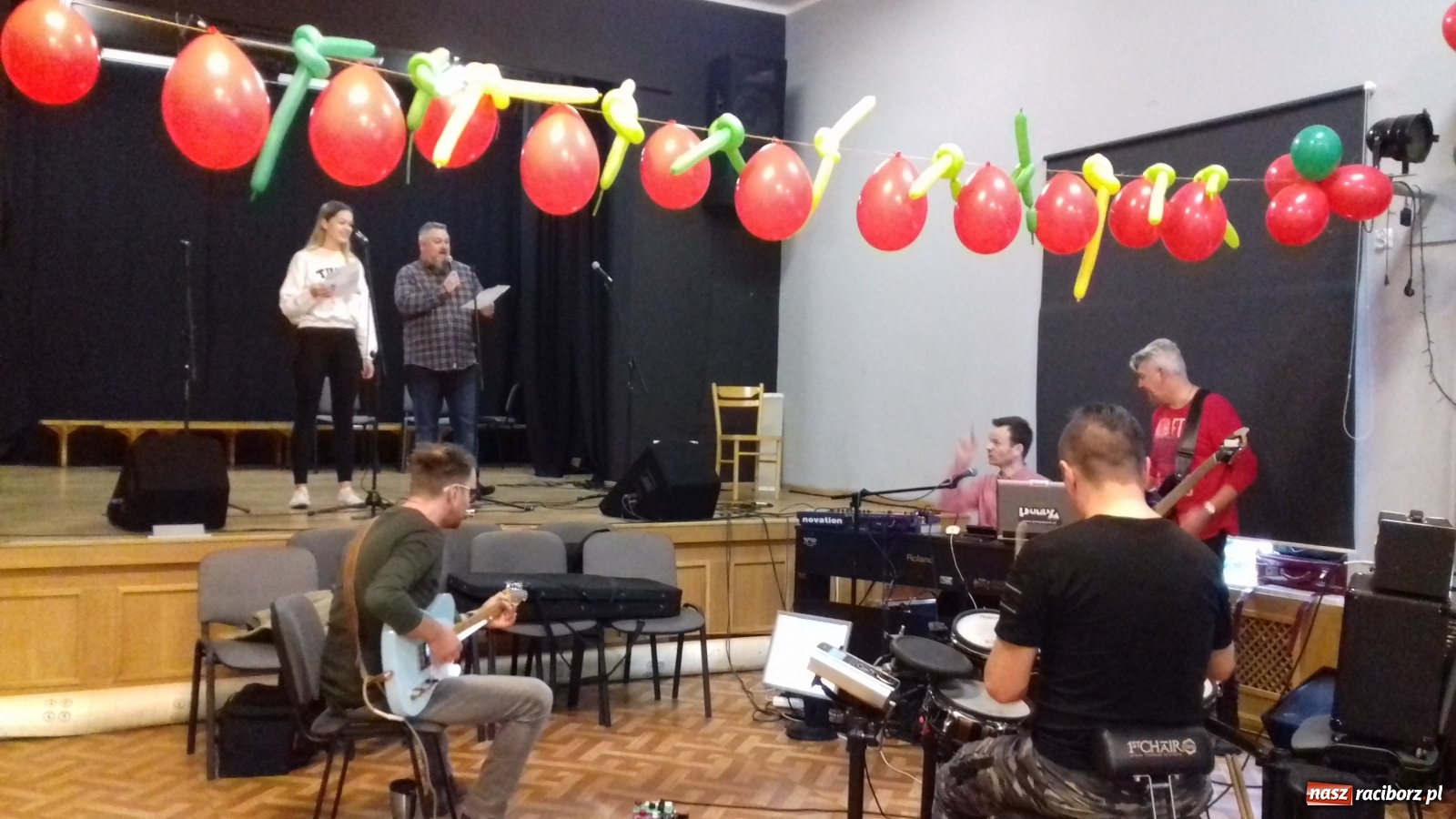 Zdjęcie w galerii na portalu naszraciborz.pl: Trwają próby do Gwiazdki Serc!  wiadomości z regionu