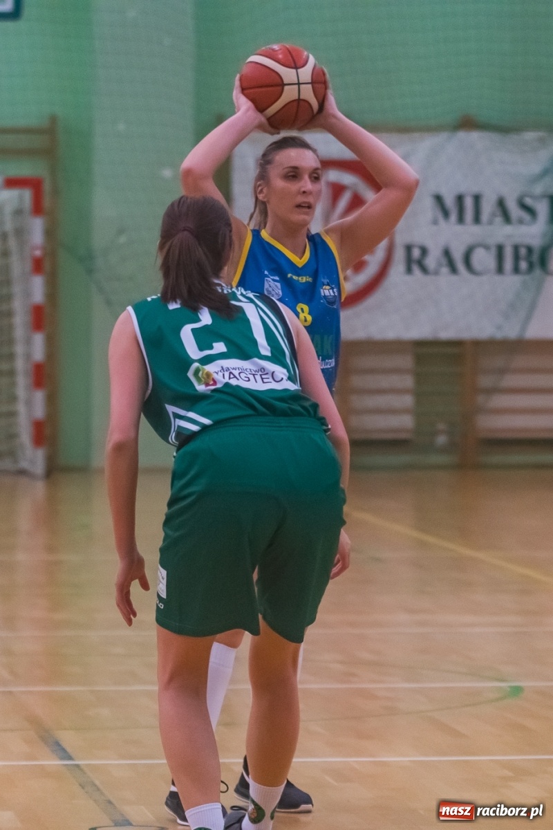 Zdjęcie w galerii na portalu naszraciborz.pl: Koszykarskie derby regionu dla Rybnika [FOTO] wiadomości z regionu