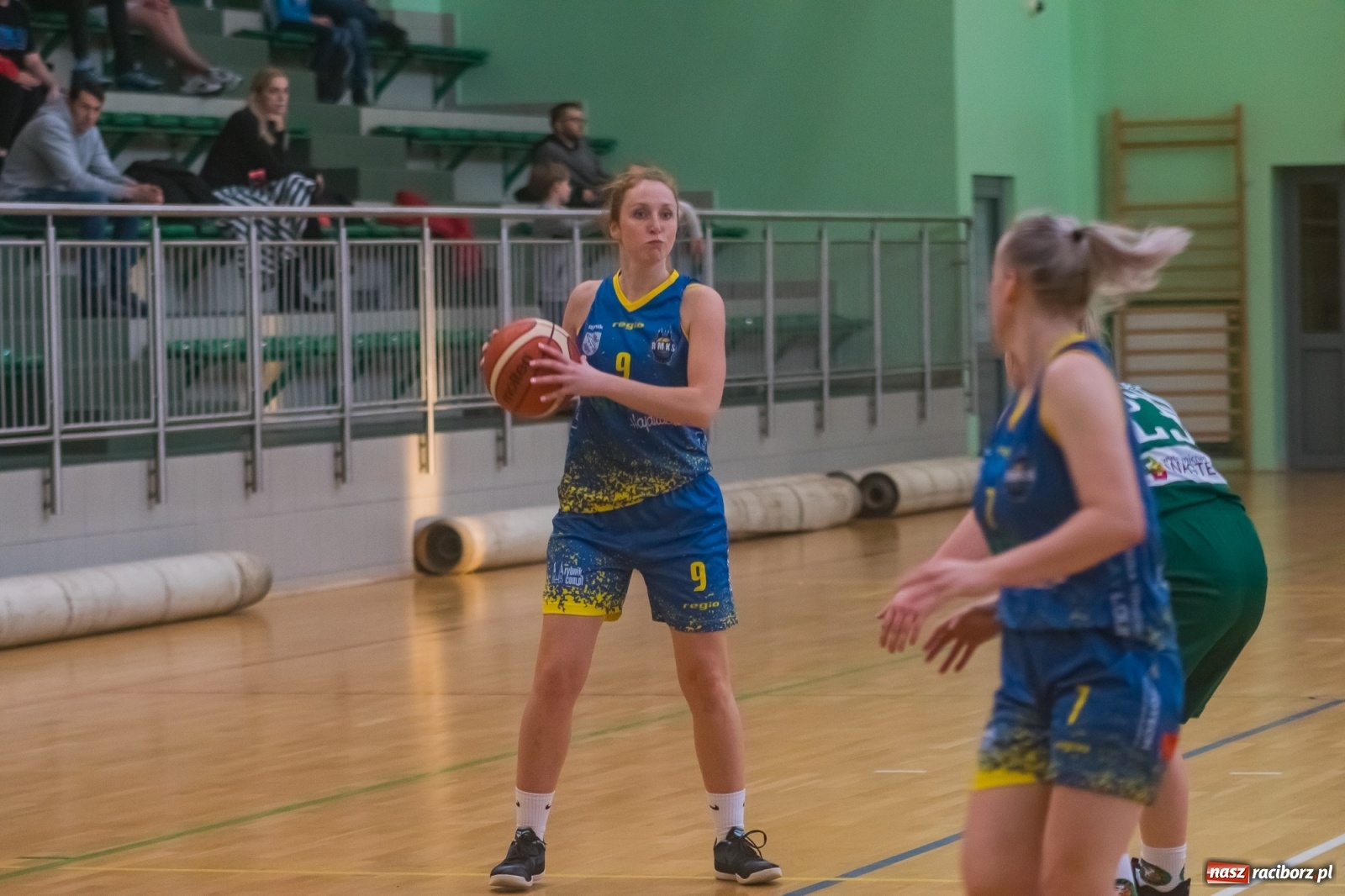 Zdjęcie w galerii na portalu naszraciborz.pl: Koszykarskie derby regionu dla Rybnika [FOTO] wiadomości z regionu