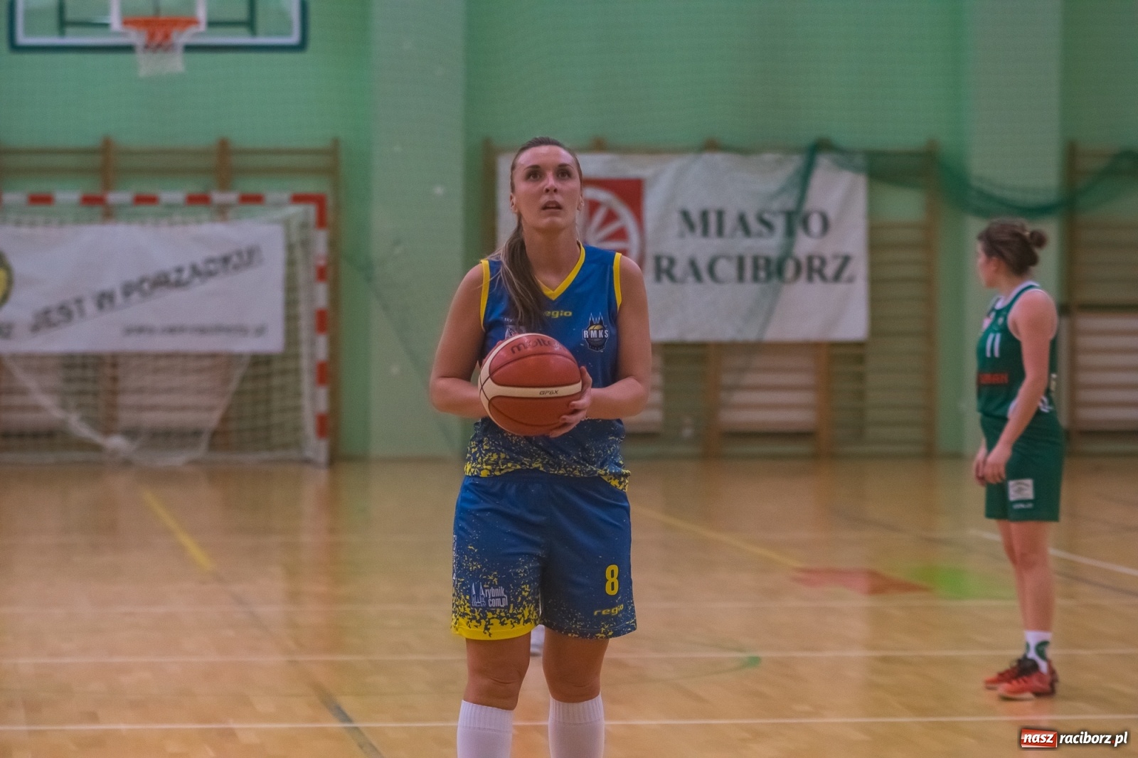 Zdjęcie w galerii na portalu naszraciborz.pl: Koszykarskie derby regionu dla Rybnika [FOTO] wiadomości z regionu