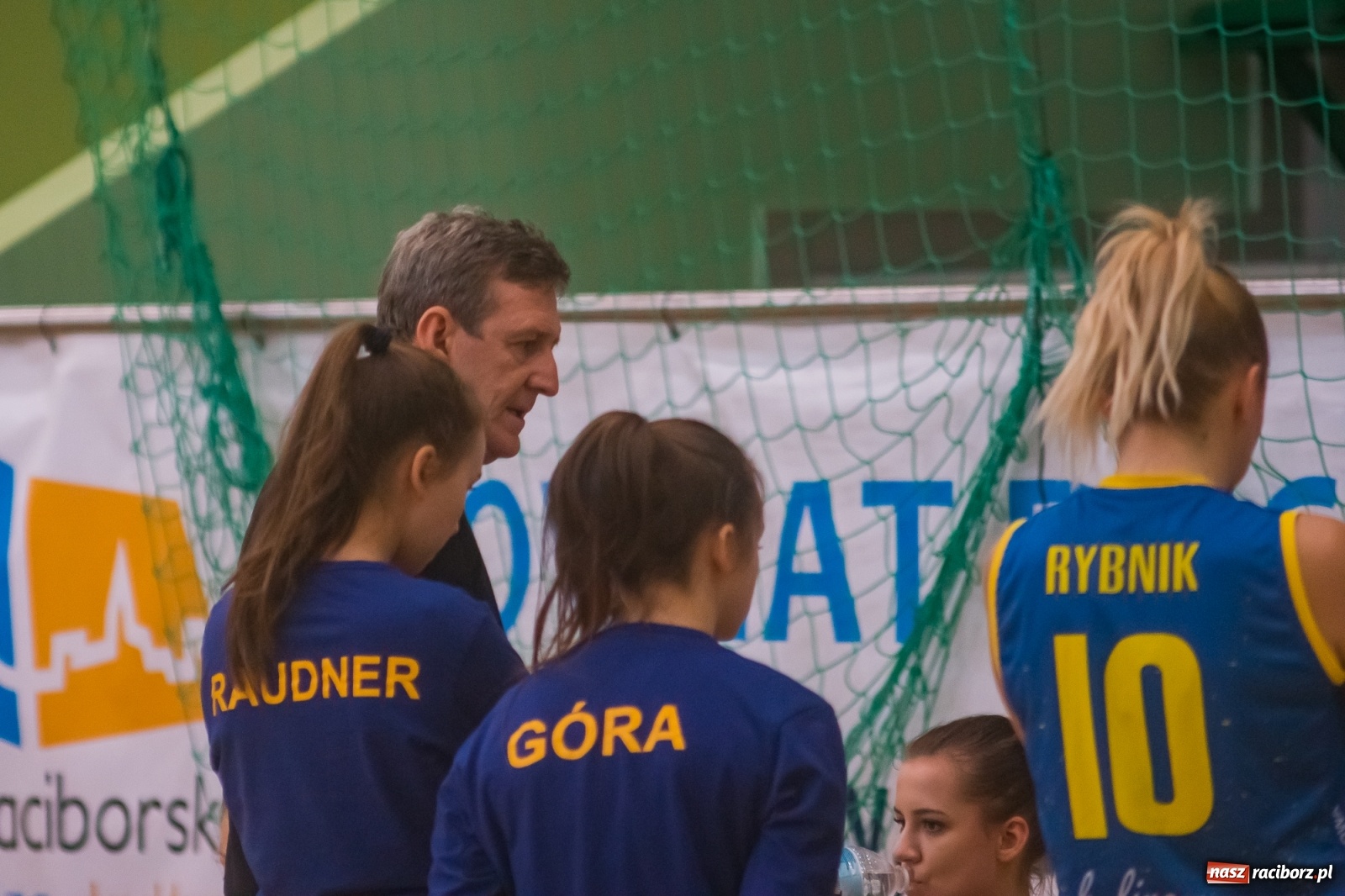 Zdjęcie w galerii na portalu naszraciborz.pl: Koszykarskie derby regionu dla Rybnika [FOTO] wiadomości z regionu