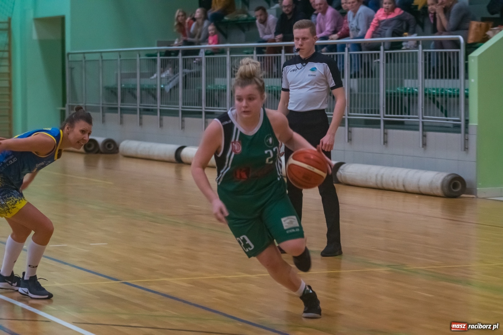 Zdjęcie w galerii na portalu naszraciborz.pl: Koszykarskie derby regionu dla Rybnika [FOTO] wiadomości z regionu