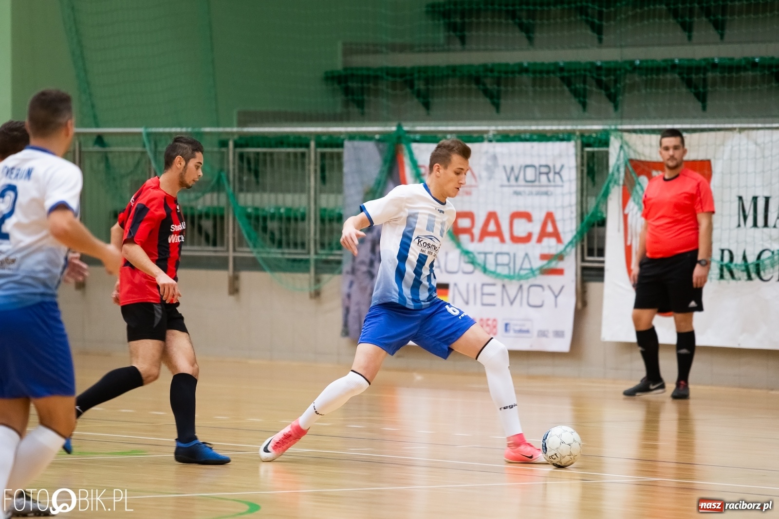Zdjęcie w galerii na portalu naszraciborz.pl: Grad goli w sobotnich pojedynkach HLPN wiadomości z regionu