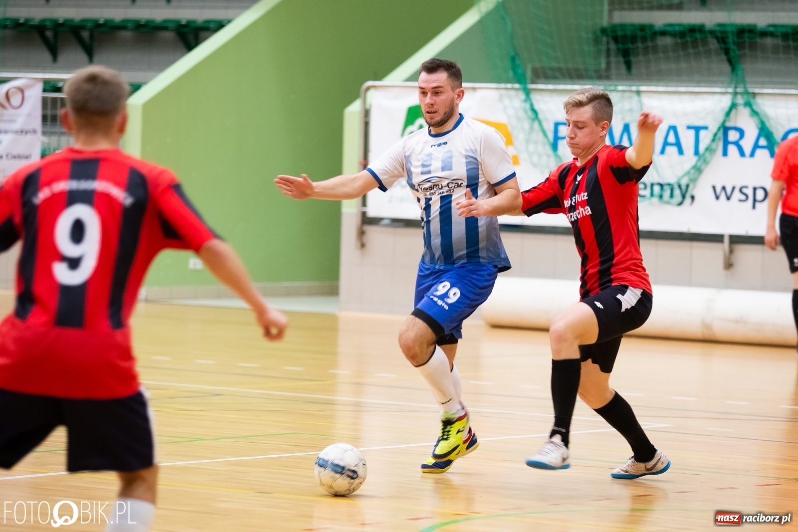 Zdjęcie w galerii na portalu naszraciborz.pl: Grad goli w sobotnich pojedynkach HLPN wiadomości z regionu