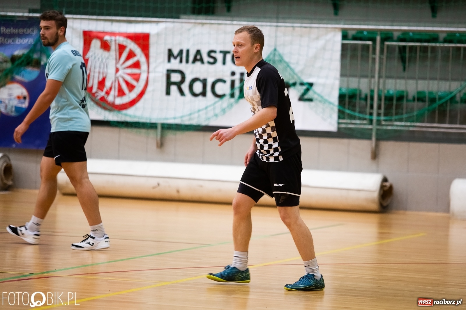 Zdjęcie w galerii na portalu naszraciborz.pl: Grad goli w sobotnich pojedynkach HLPN wiadomości z regionu