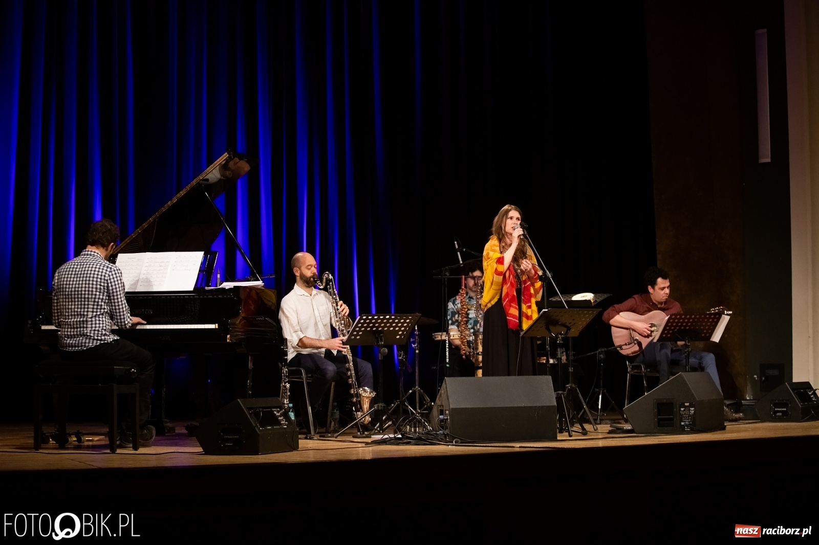 Zdjęcie w galerii na portalu naszraciborz.pl: Koncert muzyki brazylijskiej w RCK wiadomości z regionu