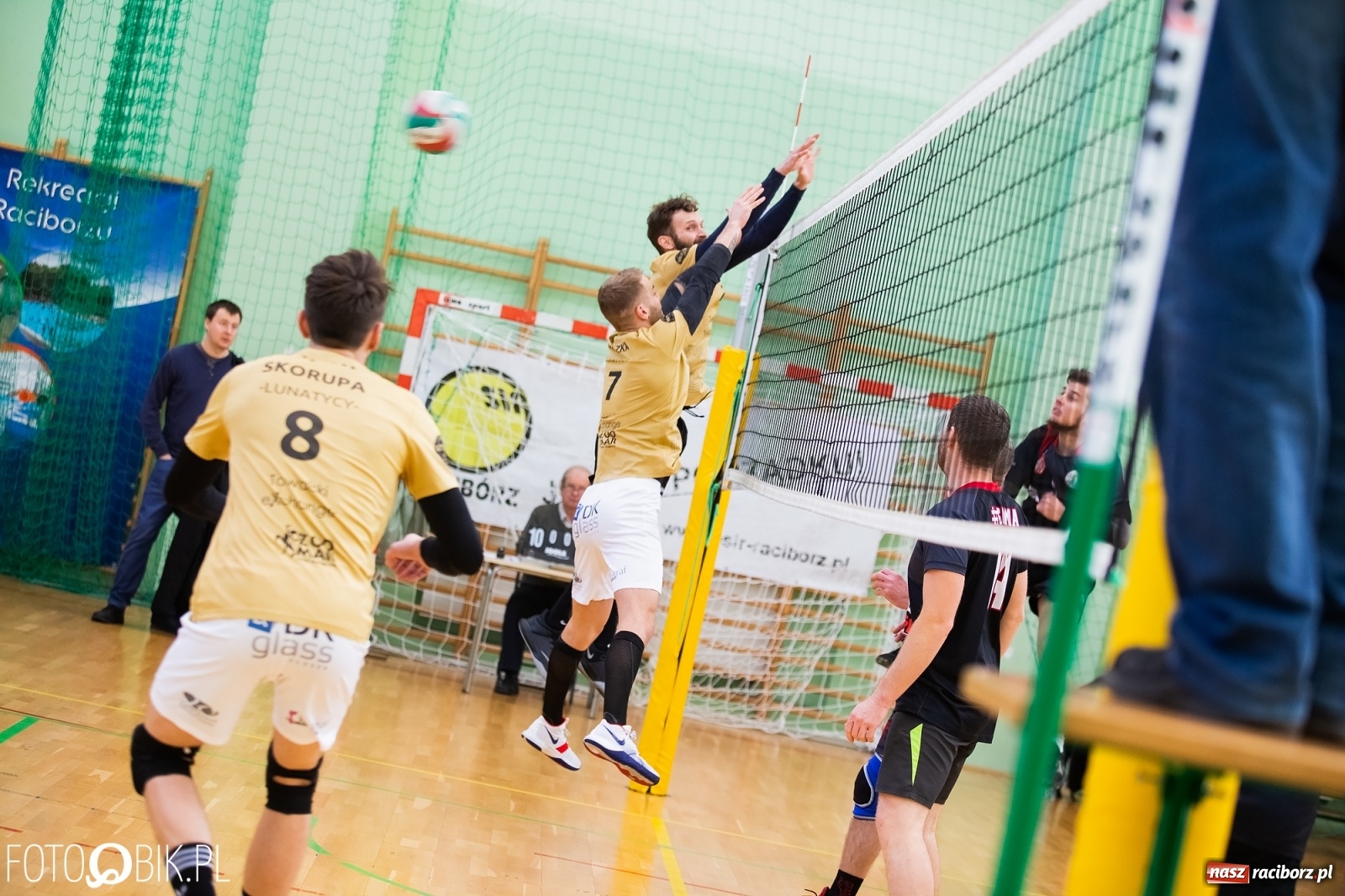 Zdjęcie w galerii na portalu naszraciborz.pl: RLPS. Siatkarska niedziela w Arenie Rafako [FOTO] wiadomości z regionu