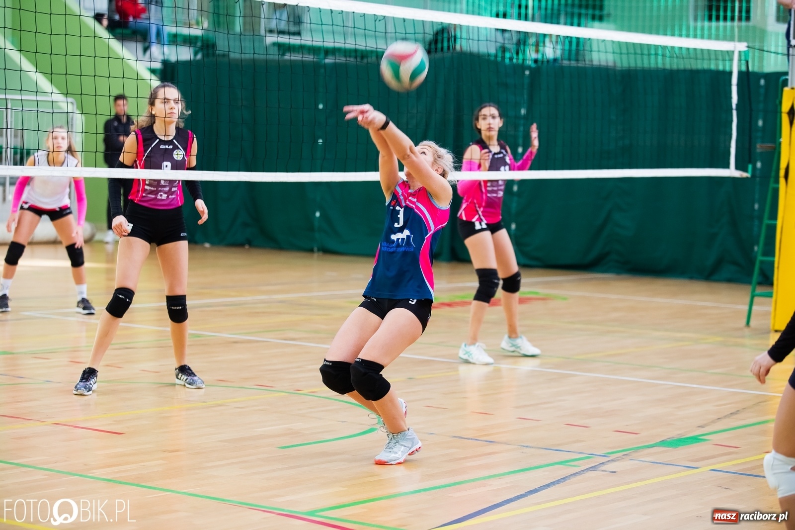 Zdjęcie w galerii na portalu naszraciborz.pl: RLPS. Siatkarska niedziela w Arenie Rafako [FOTO] wiadomości z regionu