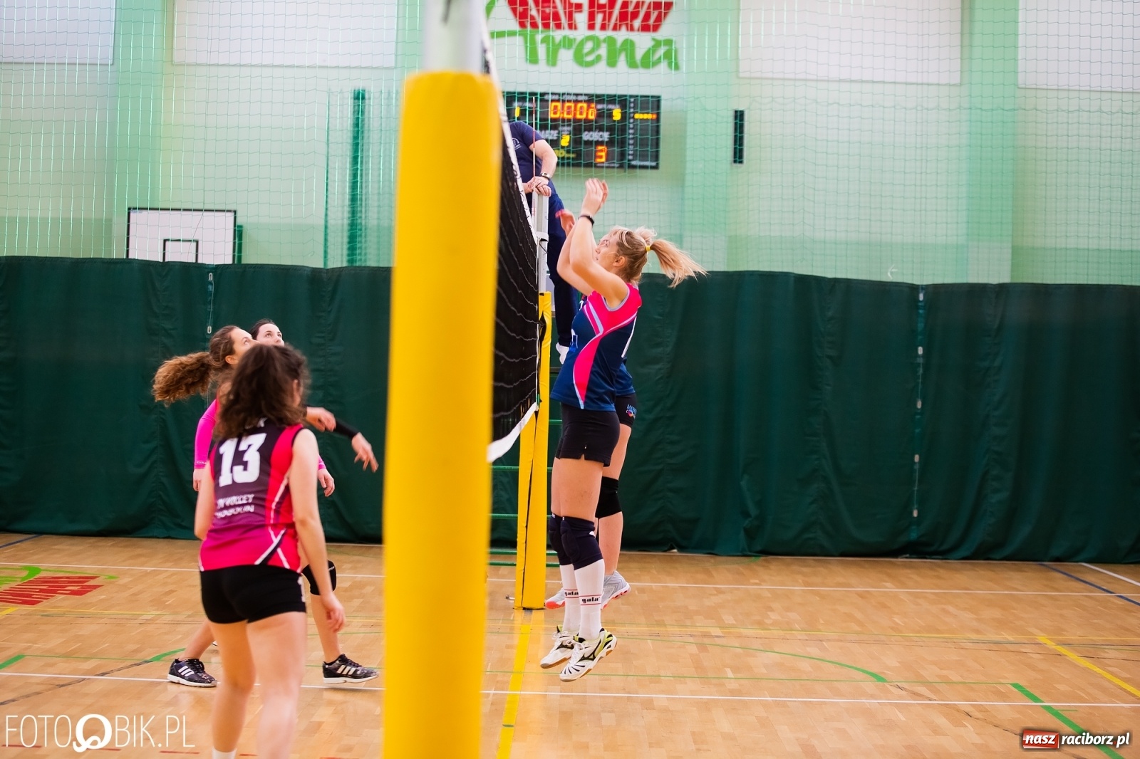 Zdjęcie w galerii na portalu naszraciborz.pl: RLPS. Siatkarska niedziela w Arenie Rafako [FOTO] wiadomości z regionu
