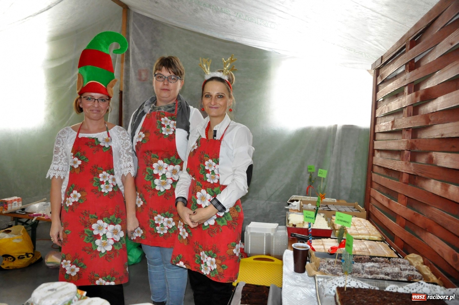 Zdjęcie w galerii na portalu naszraciborz.pl: Tłumy na kiermaszu świątecznym w Pietrowicach Wielkich [FOTO i WIDEO] wiadomości z regionu