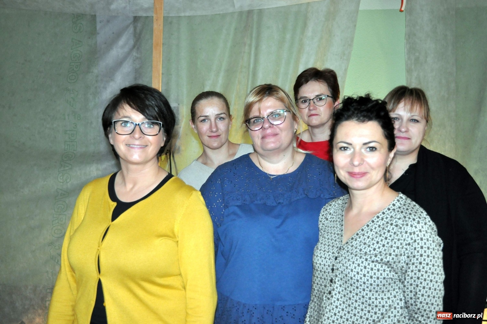 Zdjęcie w galerii na portalu naszraciborz.pl: Tłumy na kiermaszu świątecznym w Pietrowicach Wielkich [FOTO i WIDEO] wiadomości z regionu