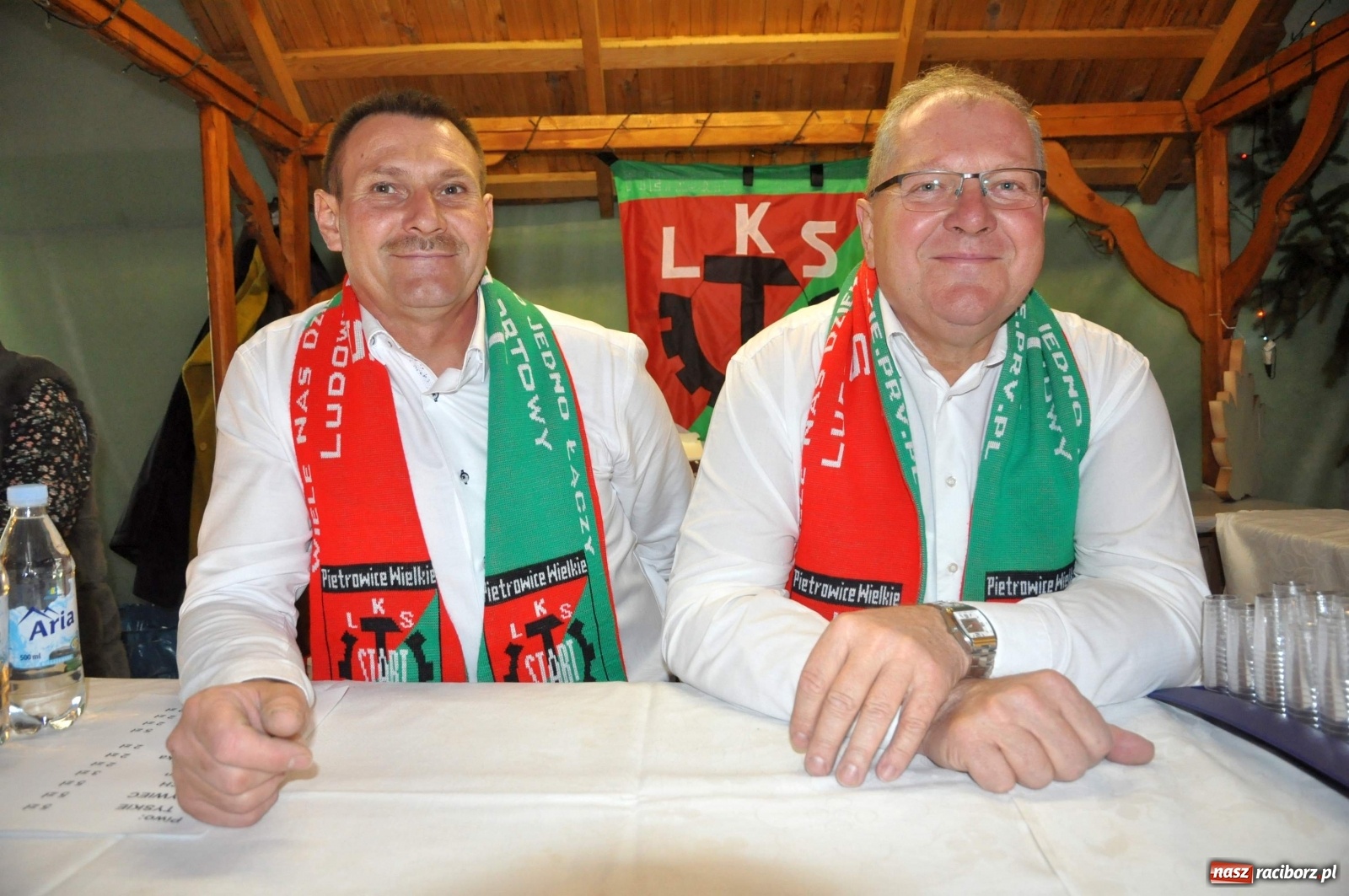 Zdjęcie w galerii na portalu naszraciborz.pl: Tłumy na kiermaszu świątecznym w Pietrowicach Wielkich [FOTO i WIDEO] wiadomości z regionu