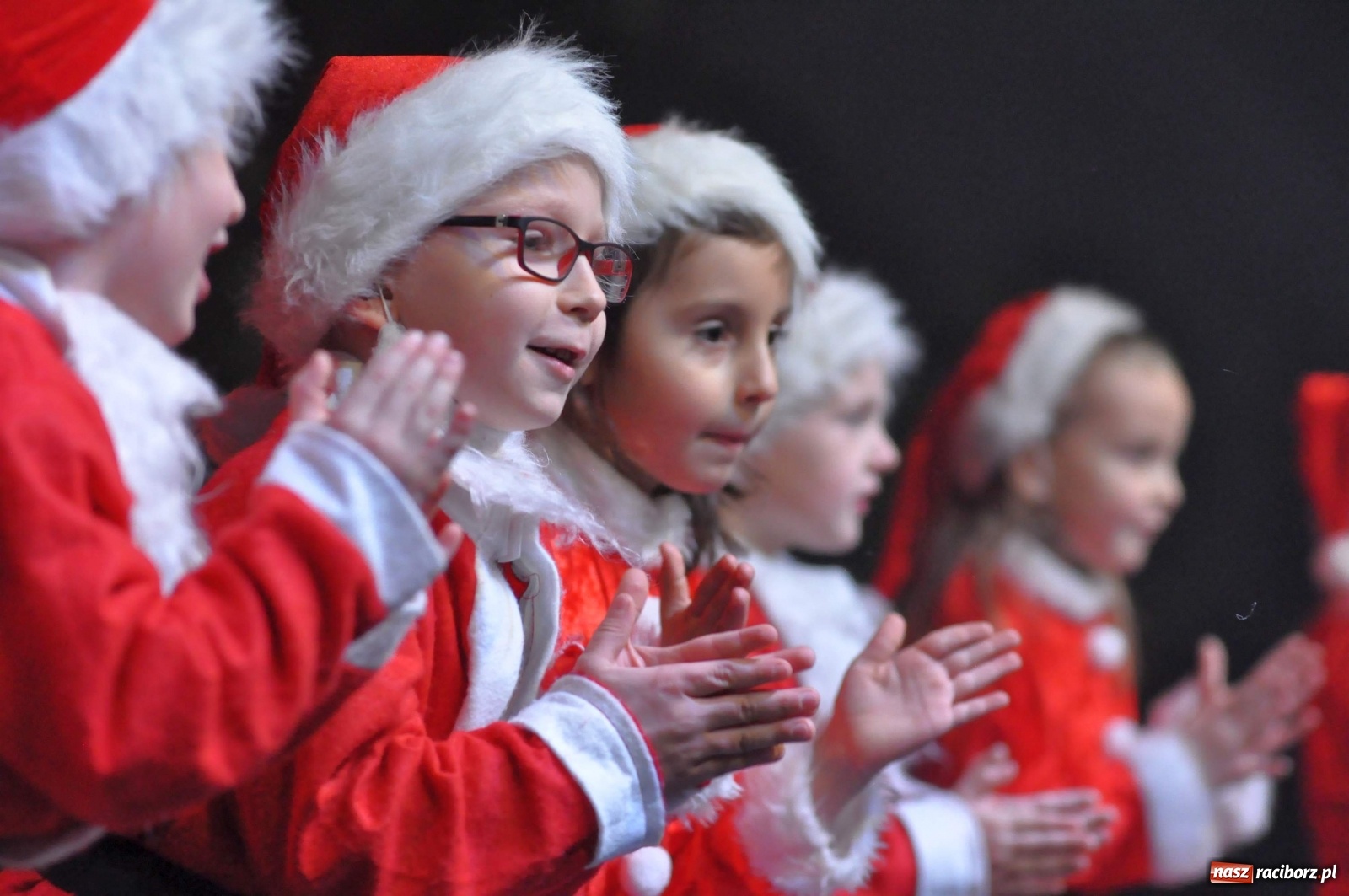 Zdjęcie w galerii na portalu naszraciborz.pl: Tłumy na kiermaszu świątecznym w Pietrowicach Wielkich [FOTO i WIDEO] wiadomości z regionu