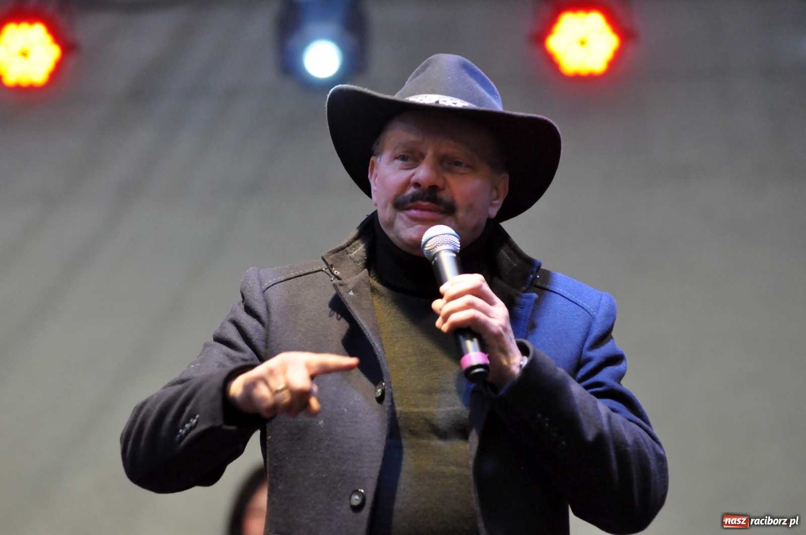 Zdjęcie w galerii na portalu naszraciborz.pl: Tłumy na kiermaszu świątecznym w Pietrowicach Wielkich [FOTO i WIDEO] wiadomości z regionu