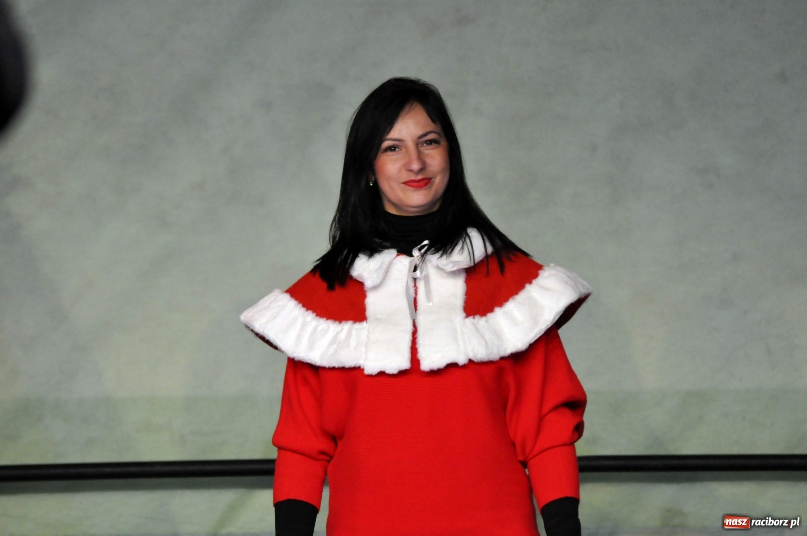 Zdjęcie w galerii na portalu naszraciborz.pl: Tłumy na kiermaszu świątecznym w Pietrowicach Wielkich [FOTO i WIDEO] wiadomości z regionu