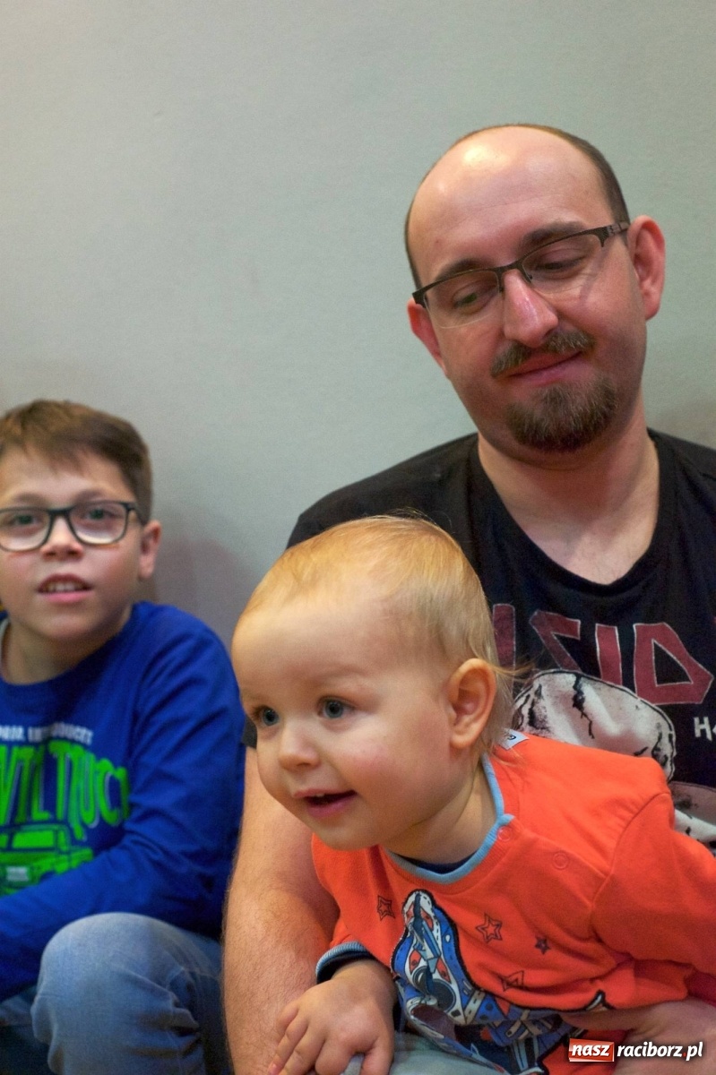 Zdjęcie w galerii na portalu naszraciborz.pl: Na świątecznym kiermaszu w Tworkowie wiadomości z regionu