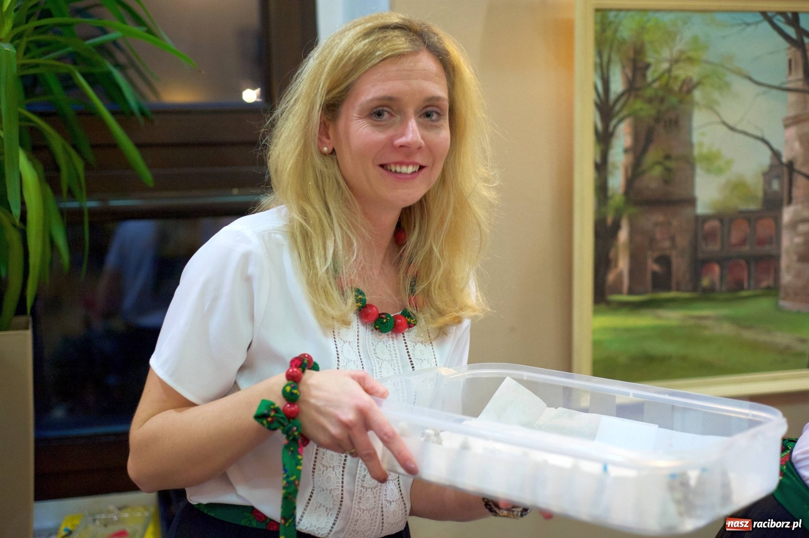 Zdjęcie w galerii na portalu naszraciborz.pl: Na świątecznym kiermaszu w Tworkowie wiadomości z regionu