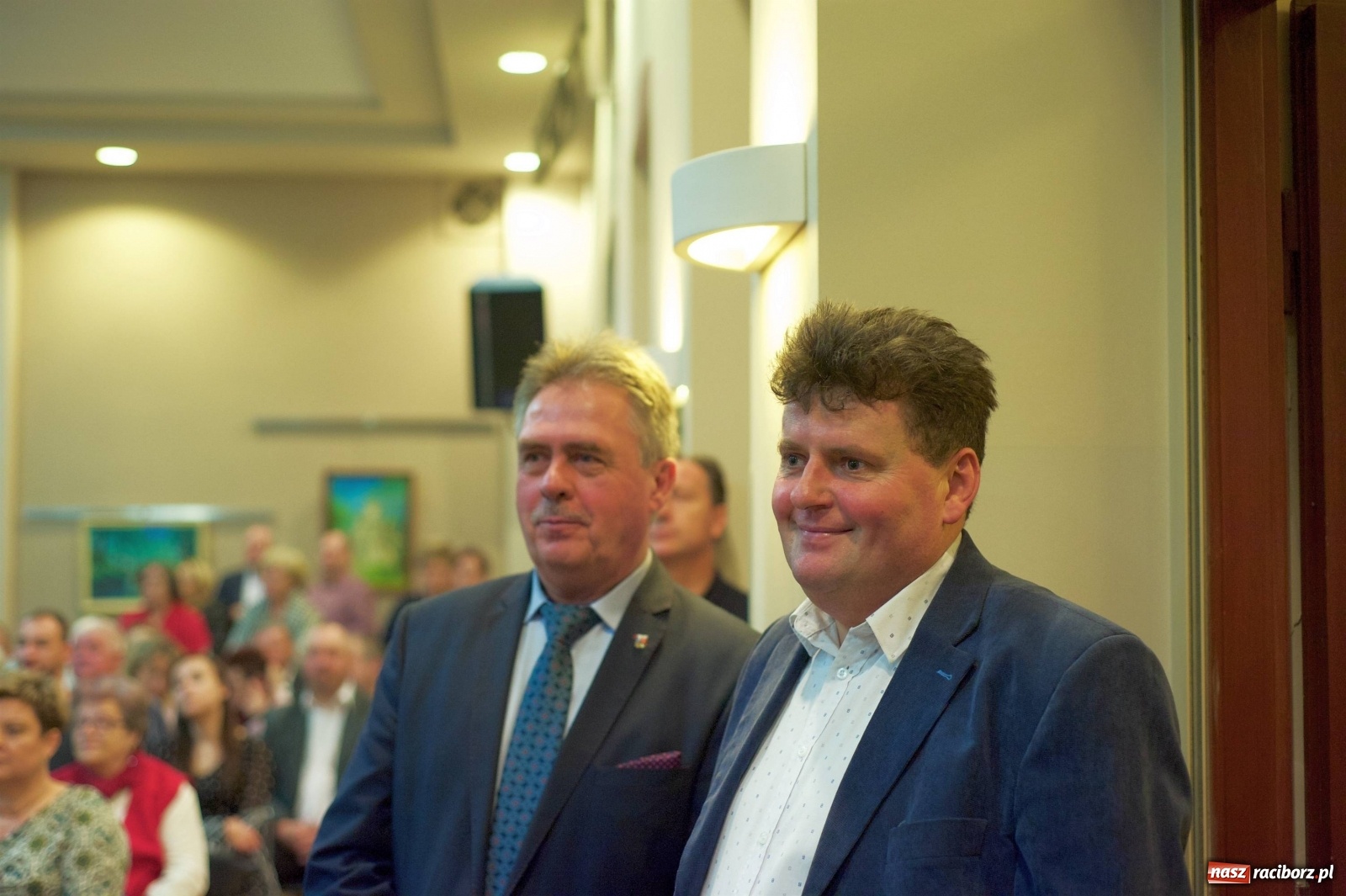 Zdjęcie w galerii na portalu naszraciborz.pl: Na świątecznym kiermaszu w Tworkowie wiadomości z regionu