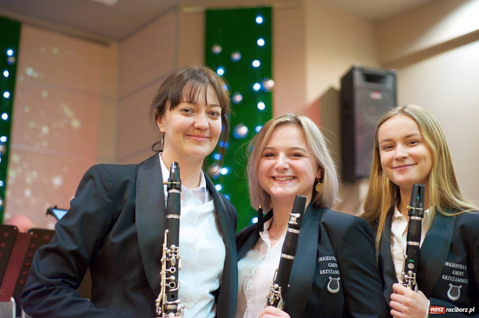 Zdjęcie w galerii na portalu naszraciborz.pl: Na świątecznym kiermaszu w Tworkowie wiadomości z regionu