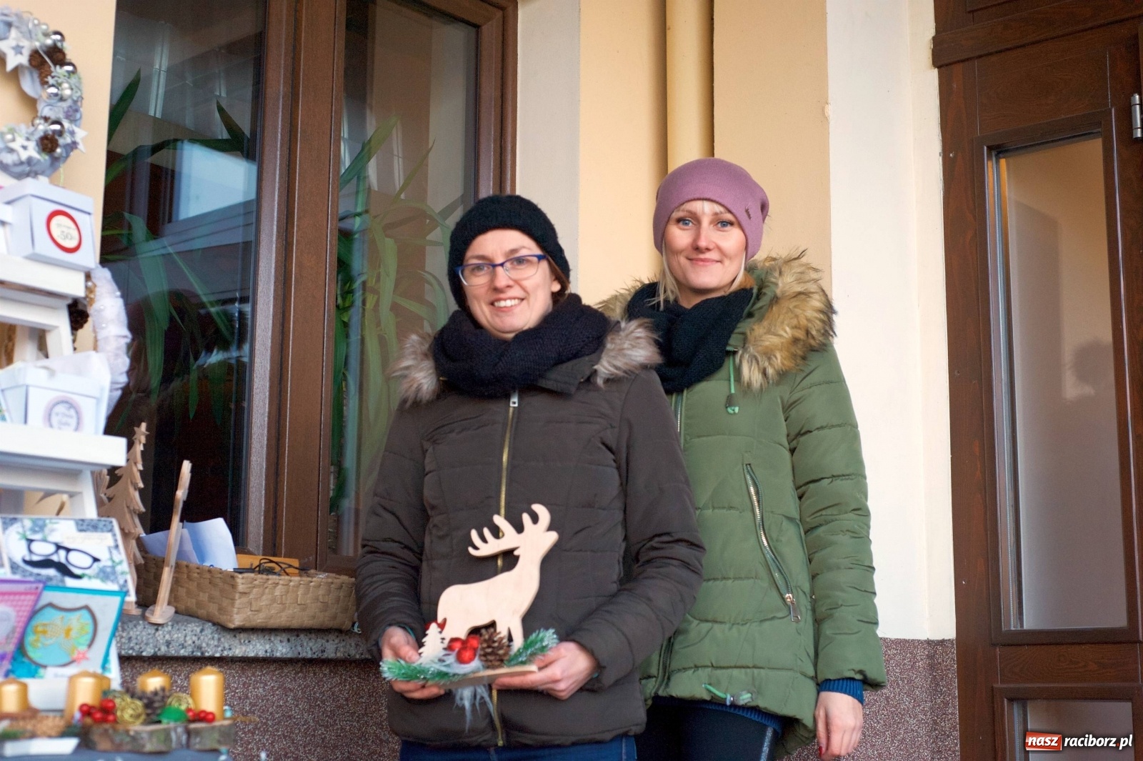 Zdjęcie w galerii na portalu naszraciborz.pl: Na świątecznym kiermaszu w Tworkowie wiadomości z regionu