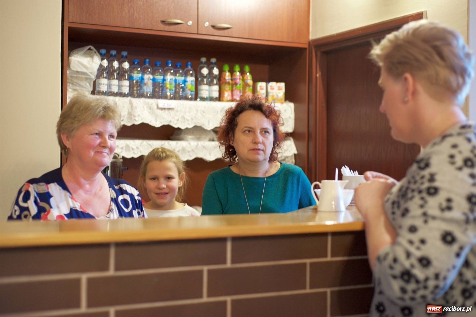 Zdjęcie w galerii na portalu naszraciborz.pl: Na świątecznym kiermaszu w Tworkowie wiadomości z regionu