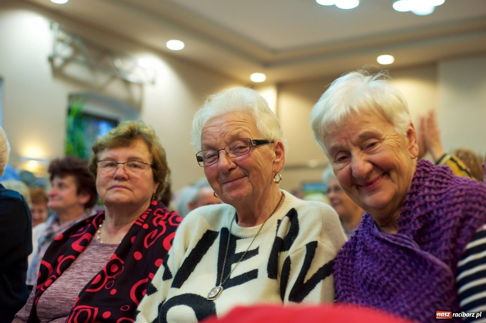 Zdjęcie w galerii na portalu naszraciborz.pl: Na świątecznym kiermaszu w Tworkowie wiadomości z regionu