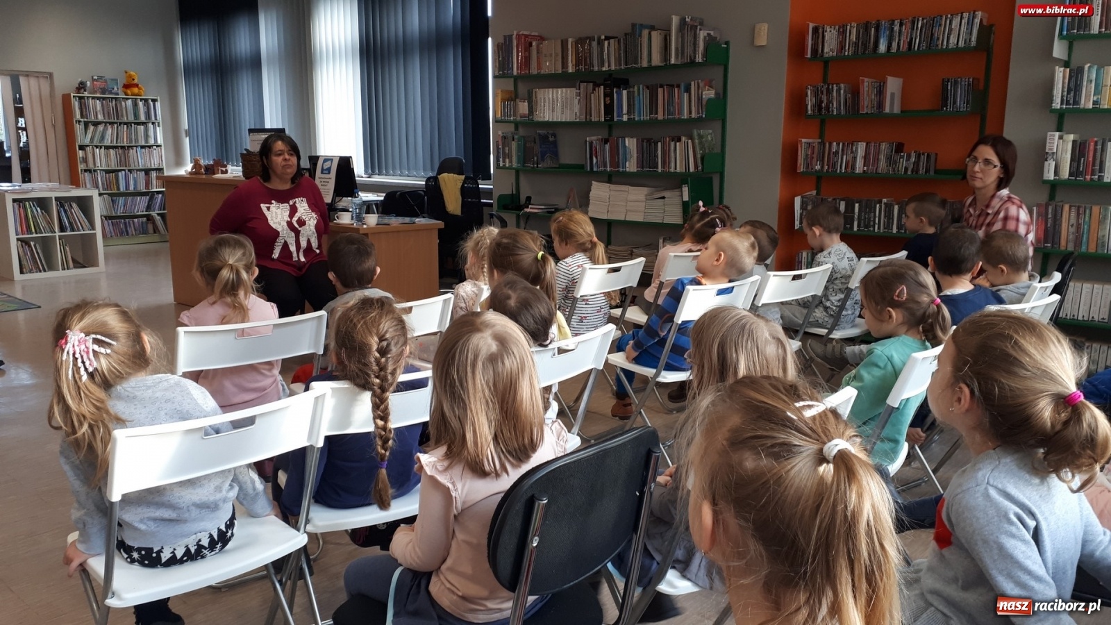 Zdjęcie w galerii na portalu naszraciborz.pl: Woda Twój przyjaciel, plastik Twój wróg. O ekologii w bibliotece wiadomości z regionu