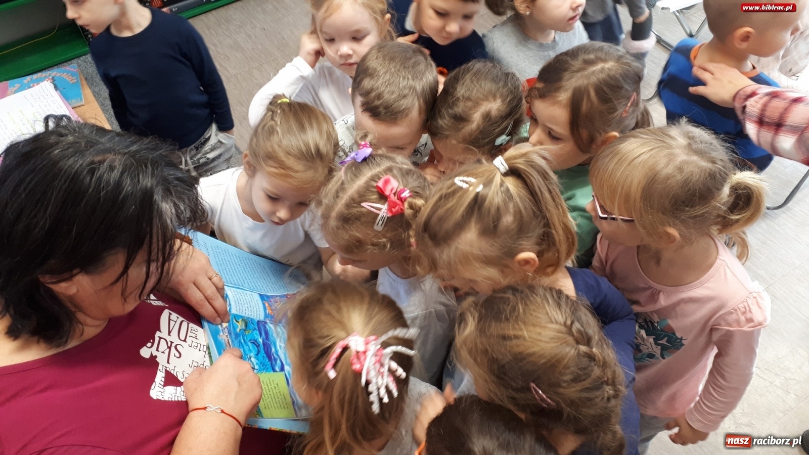 Zdjęcie w galerii na portalu naszraciborz.pl: Woda Twój przyjaciel, plastik Twój wróg. O ekologii w bibliotece wiadomości z regionu