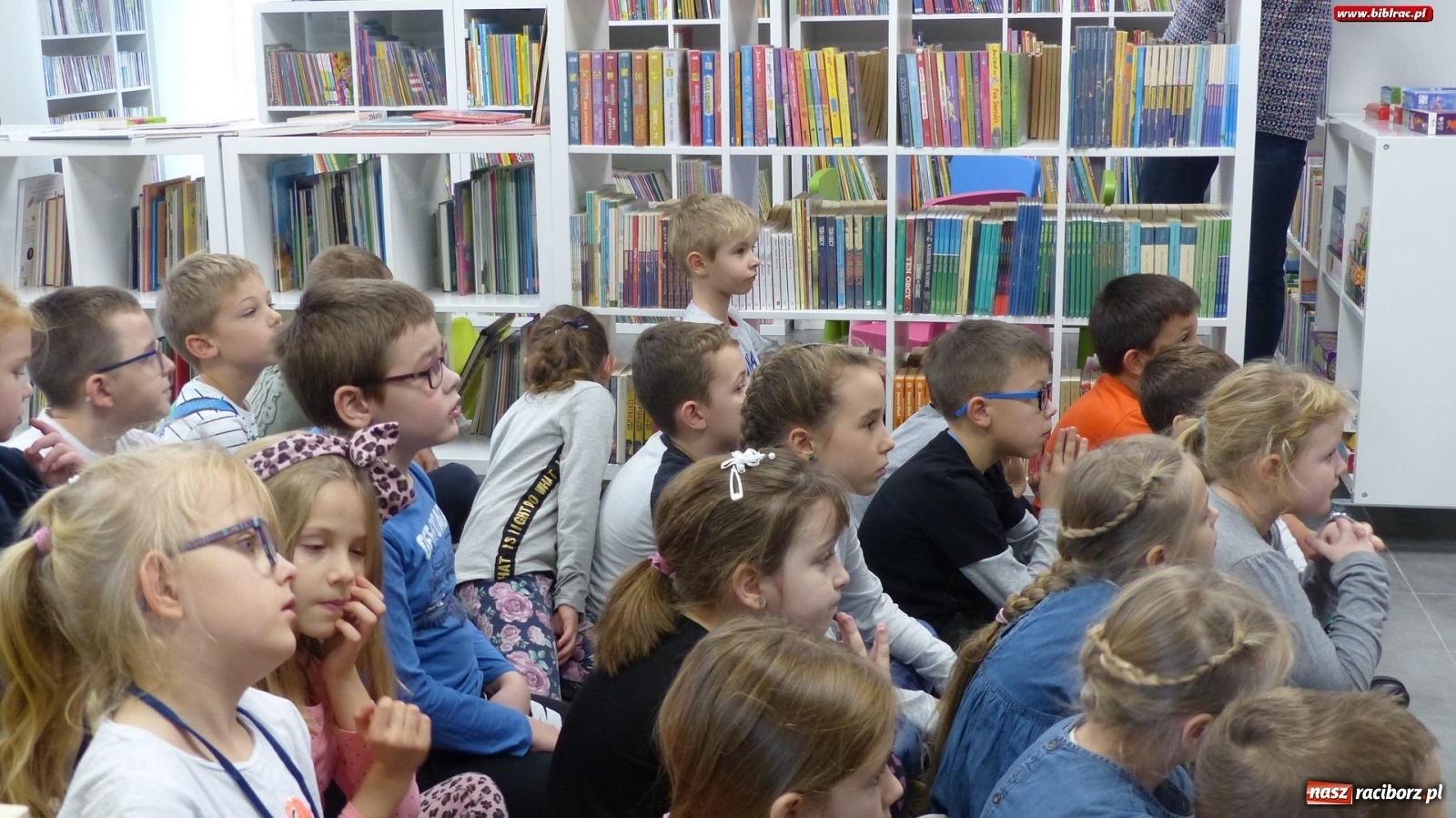 Zdjęcie w galerii na portalu naszraciborz.pl: Woda Twój przyjaciel, plastik Twój wróg. O ekologii w bibliotece wiadomości z regionu