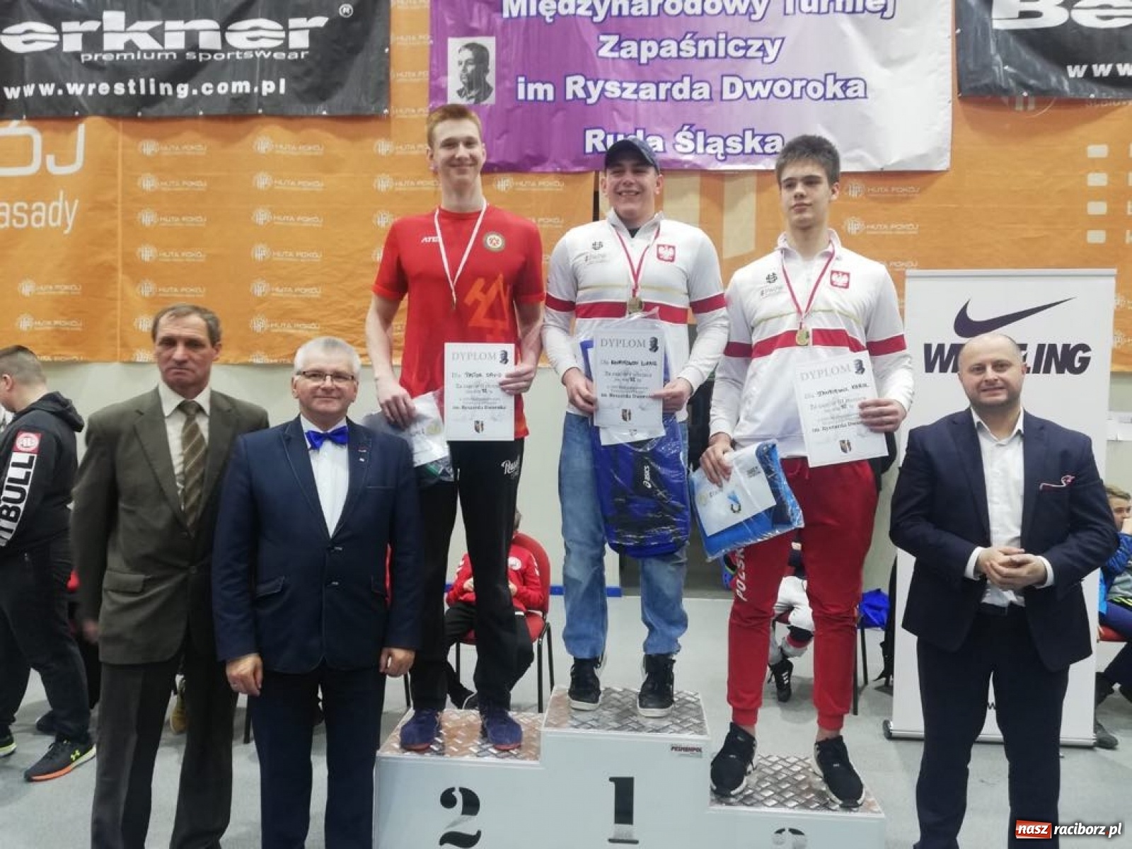 Zdjęcie w galerii na portalu naszraciborz.pl: Medalowe żniwa Unitów na turnieju im. Ryszarda Dworoka wiadomości z regionu