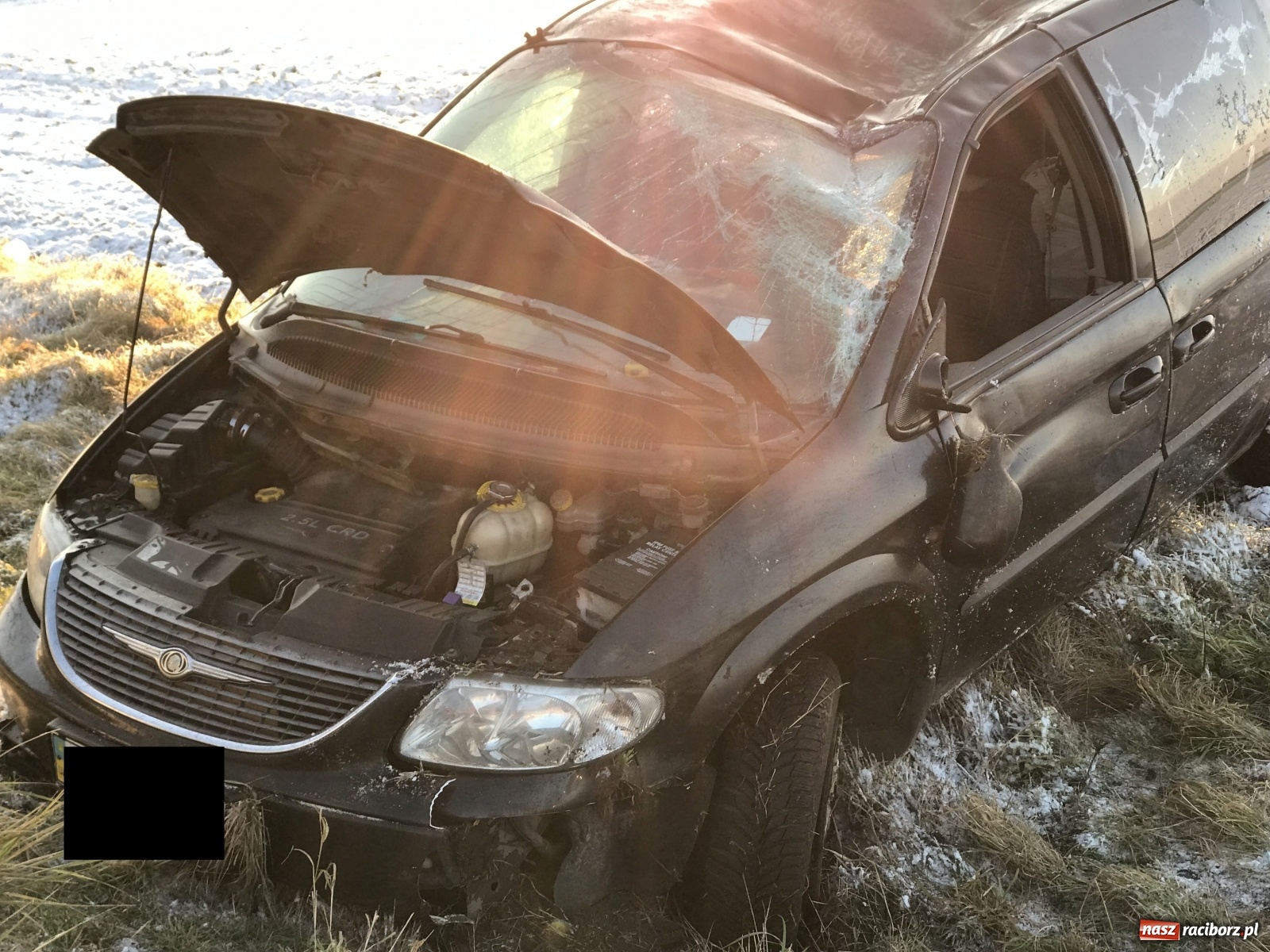 Zdjęcie w galerii na portalu naszraciborz.pl: Raport 998. Dwa groźne zdarzenia na DW 416 wiadomości z regionu