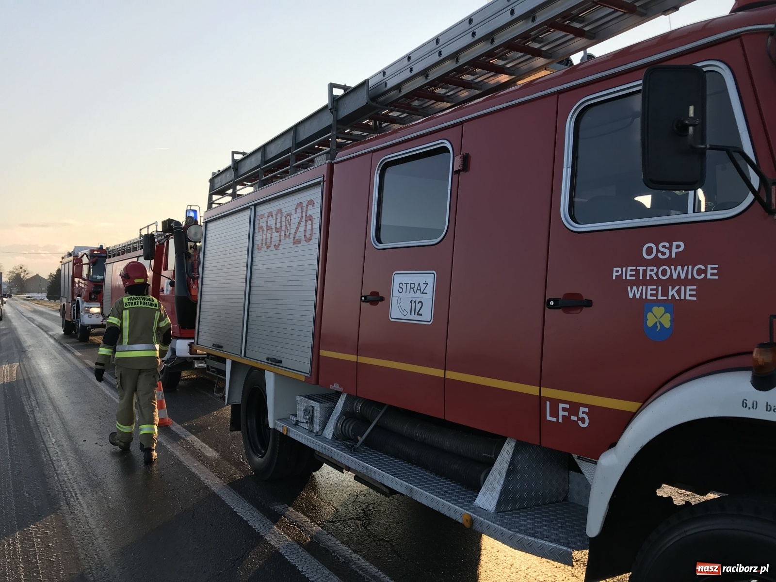 Zdjęcie w galerii na portalu naszraciborz.pl: Raport 998. Dwa groźne zdarzenia na DW 416 wiadomości z regionu