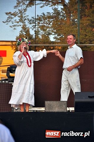 Zdjęcie w galerii na portalu naszraciborz.pl: Memoriał rozpoczęli z humorem wiadomości z regionu