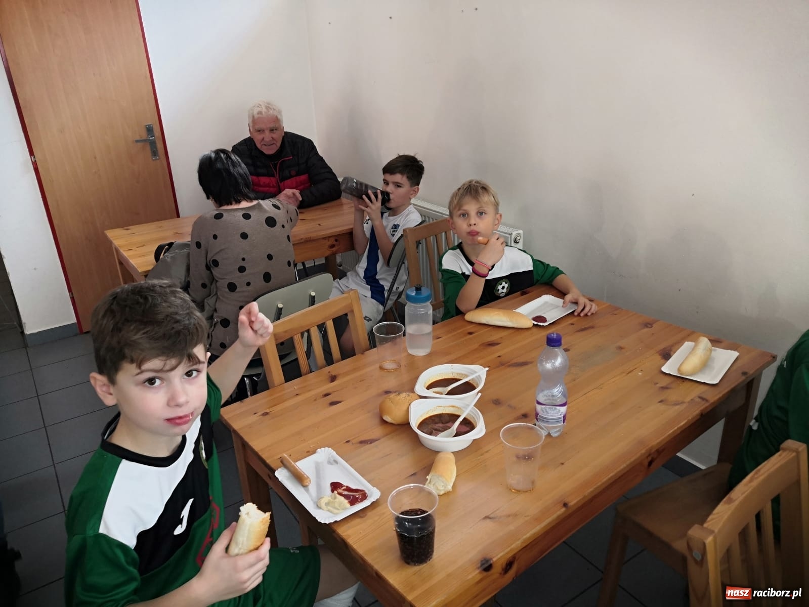 Zdjęcie w galerii na portalu naszraciborz.pl: LKS Tworków bezkonkurencyjny na czeskich turniejach wiadomości z regionu